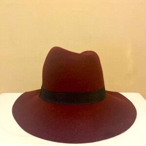 D&Y Red / Maroon Wool Hat One Size Fits Most NEW NWT David and Young OSFM